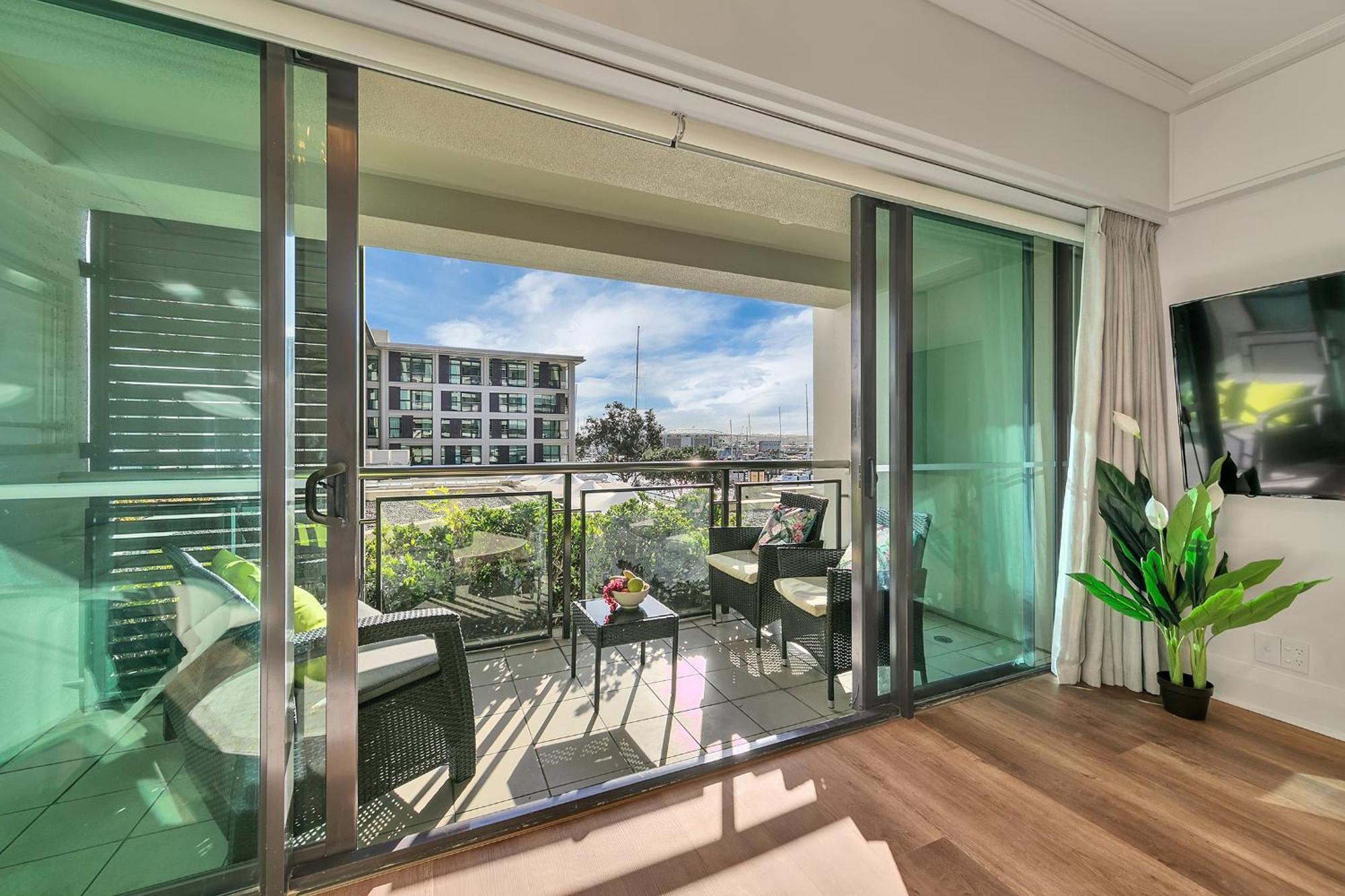 The Charming Cracker! Apartamento Auckland Exterior foto